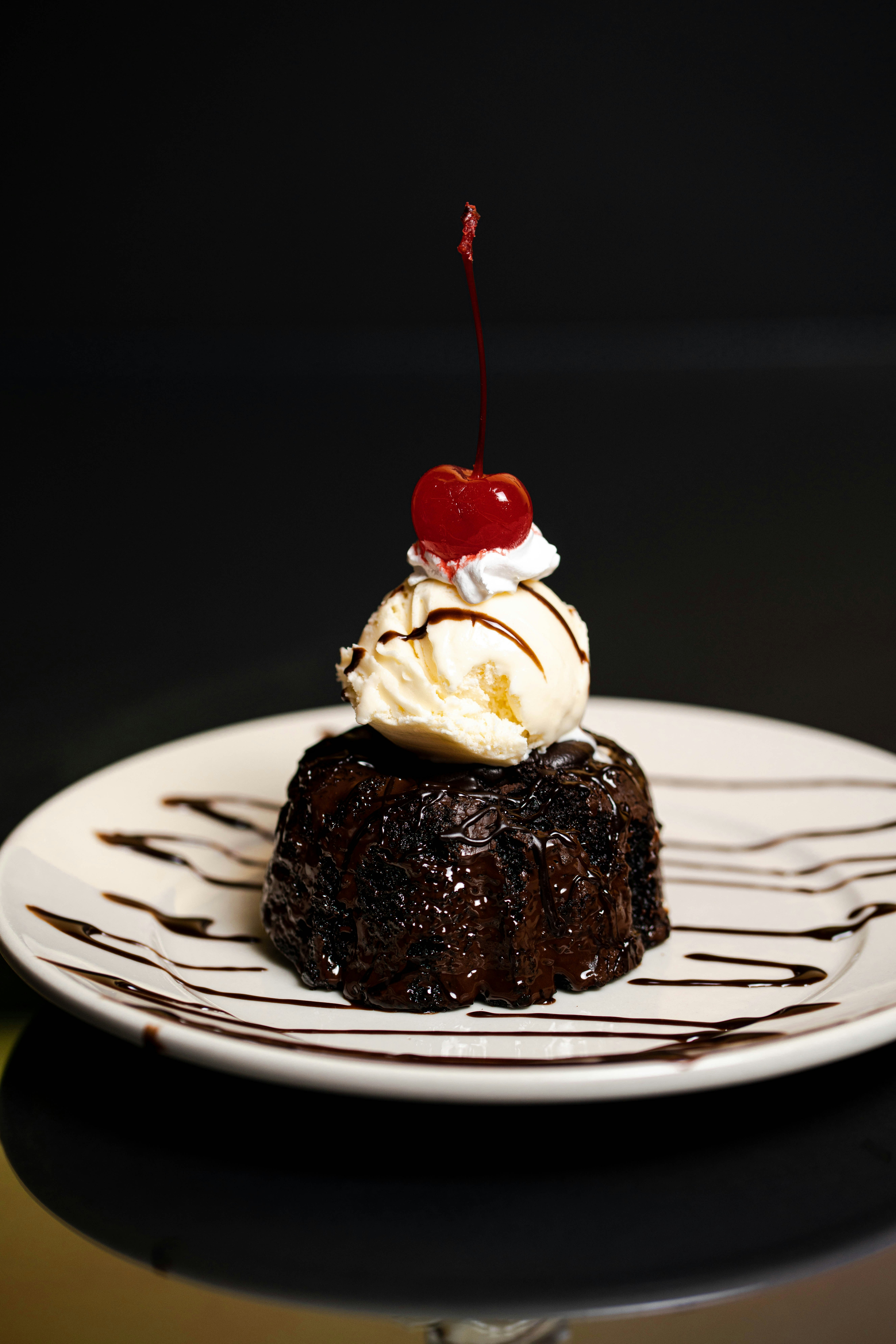 Chocolate sphere